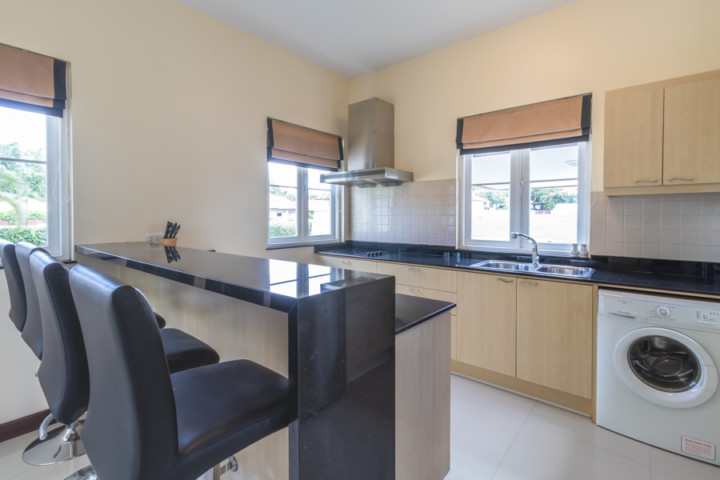 Hot Property Hua Hin gallery image